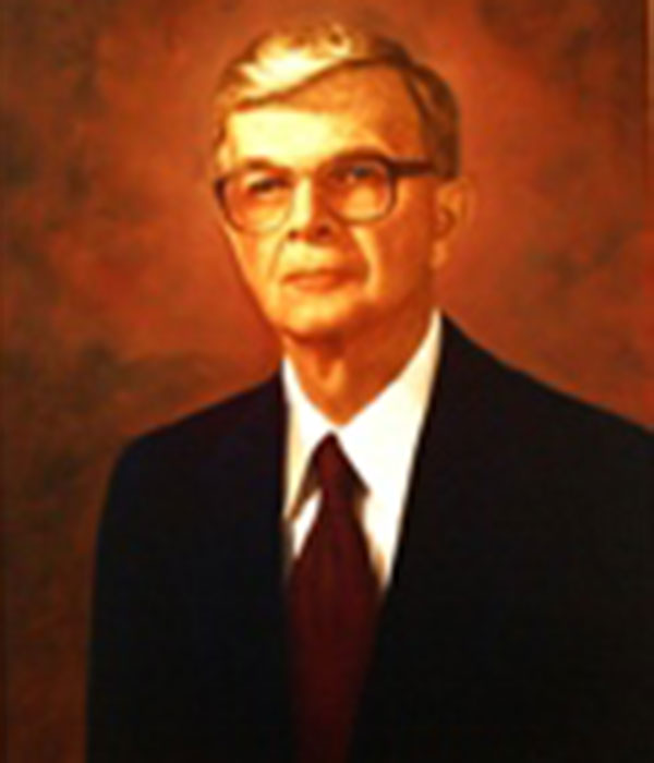 Dr Howard Thompson