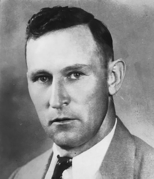 Charles S Felts